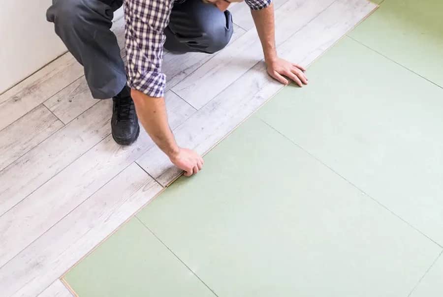 Jaką izolację pod ogrzewanie podłogowe wybrać, by zaoszczędzić?