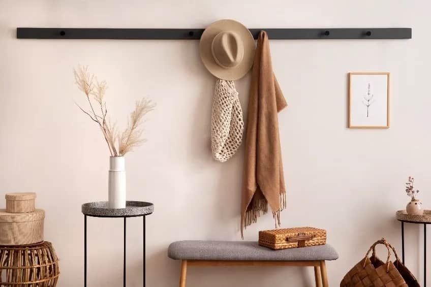 Co zamiast boazerii w przedpokoju? Nowoczesne i praktyczne rozwiązania